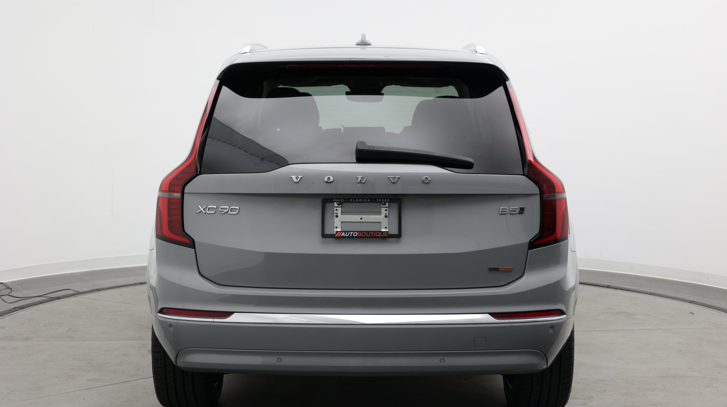 Used 2025 Volvo XC90 B5 Core AWD/4WD image 6