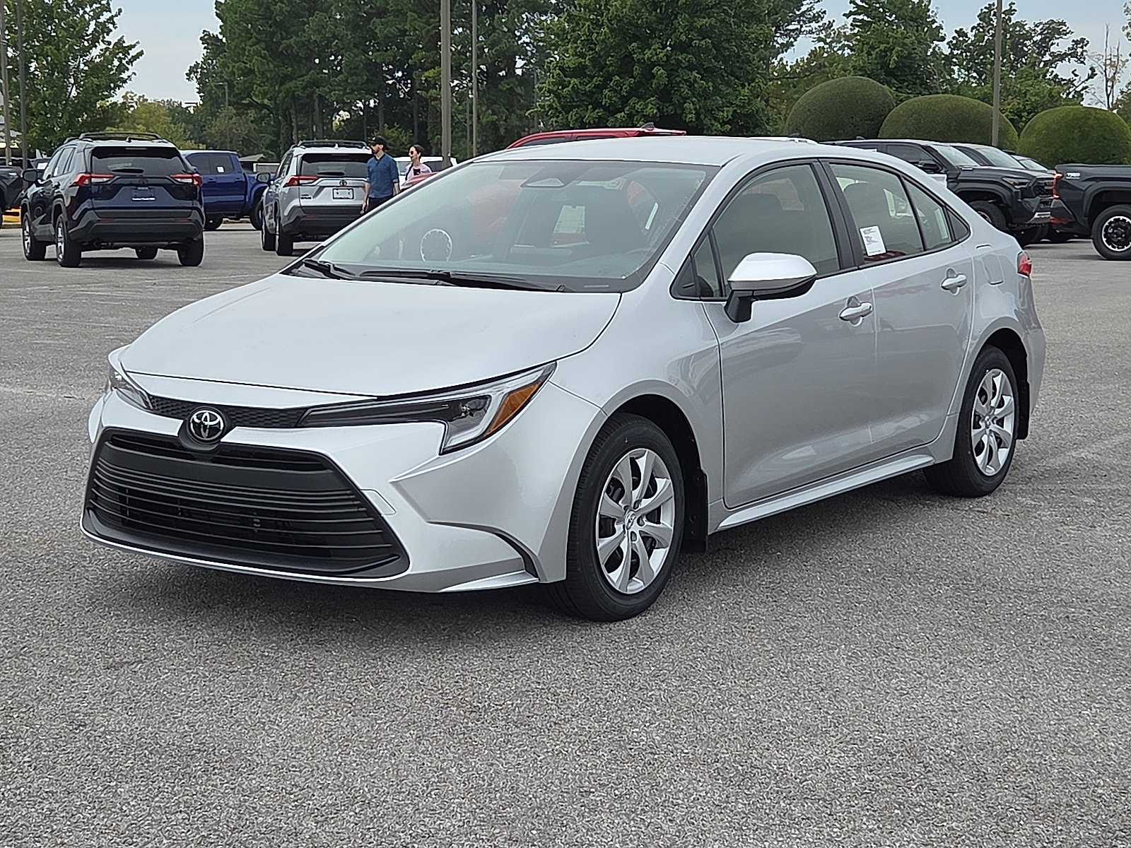 New 2026 Toyota Corolla LE image 2