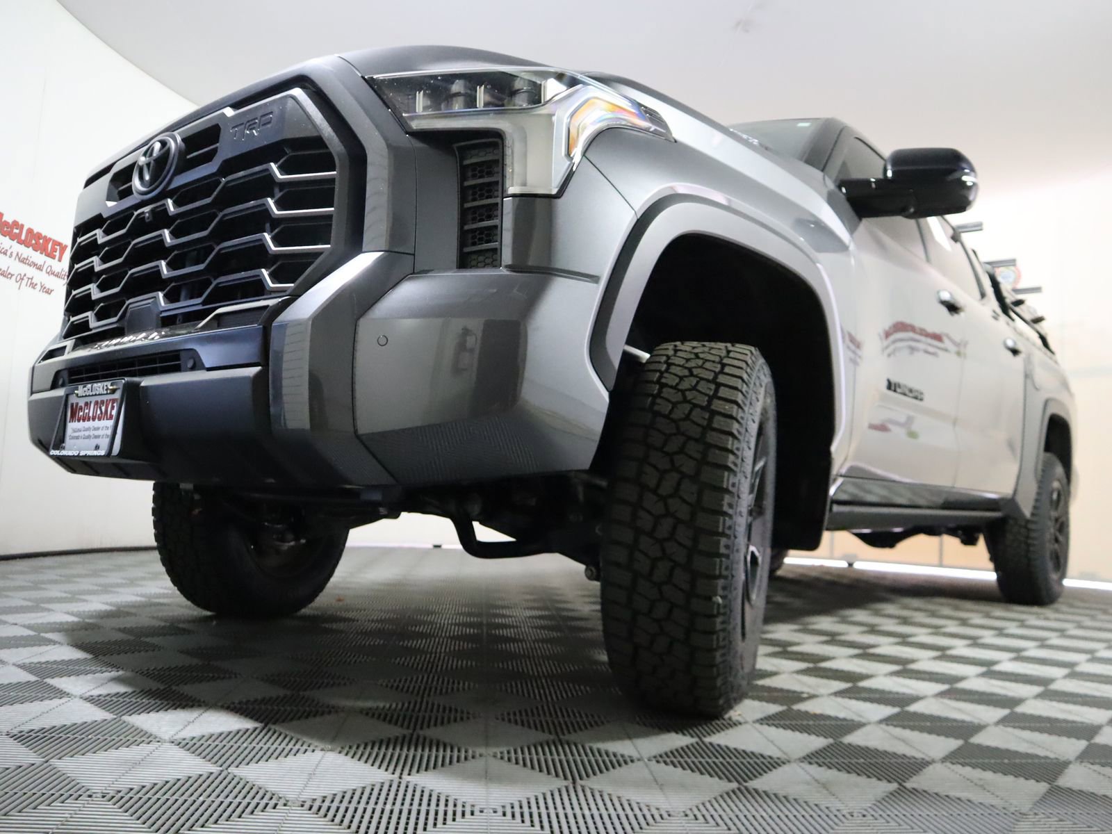 Used 2025 Toyota Tundra Limited image 32