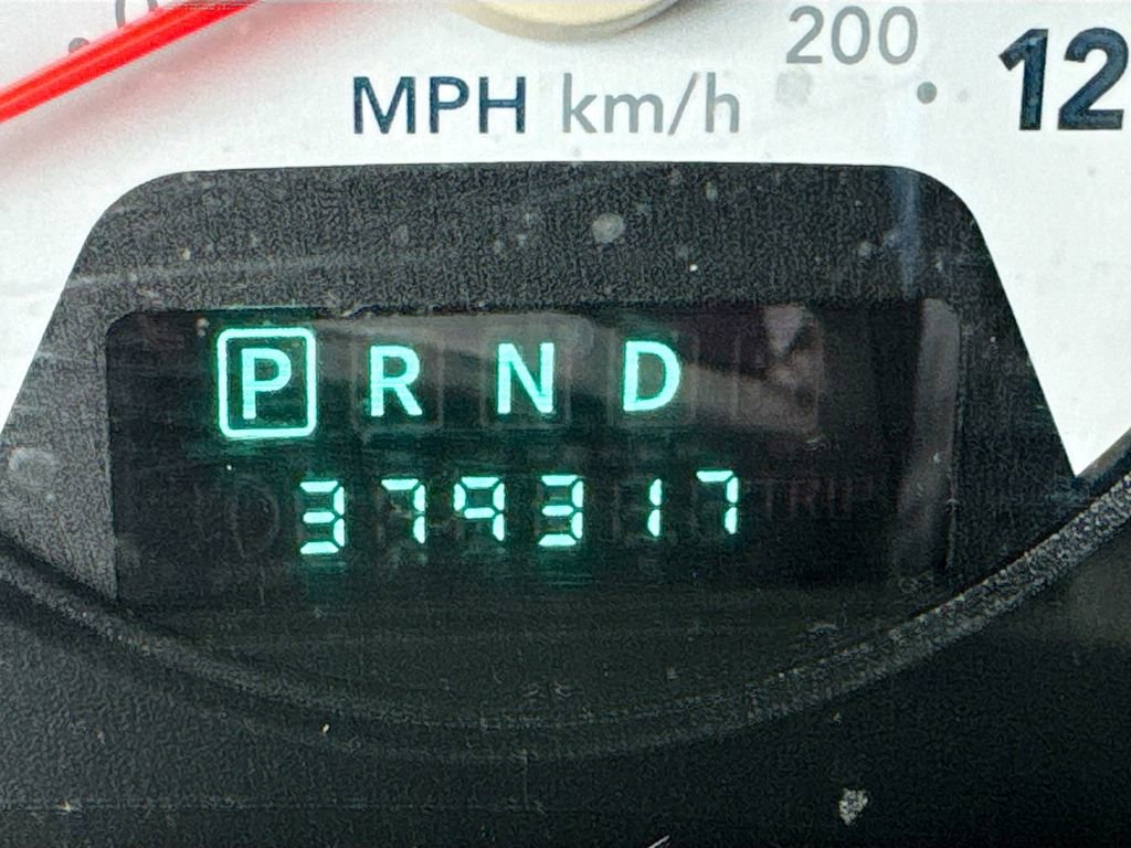 Used 2007 Dodge Ram 2500 Truck SLT image 12