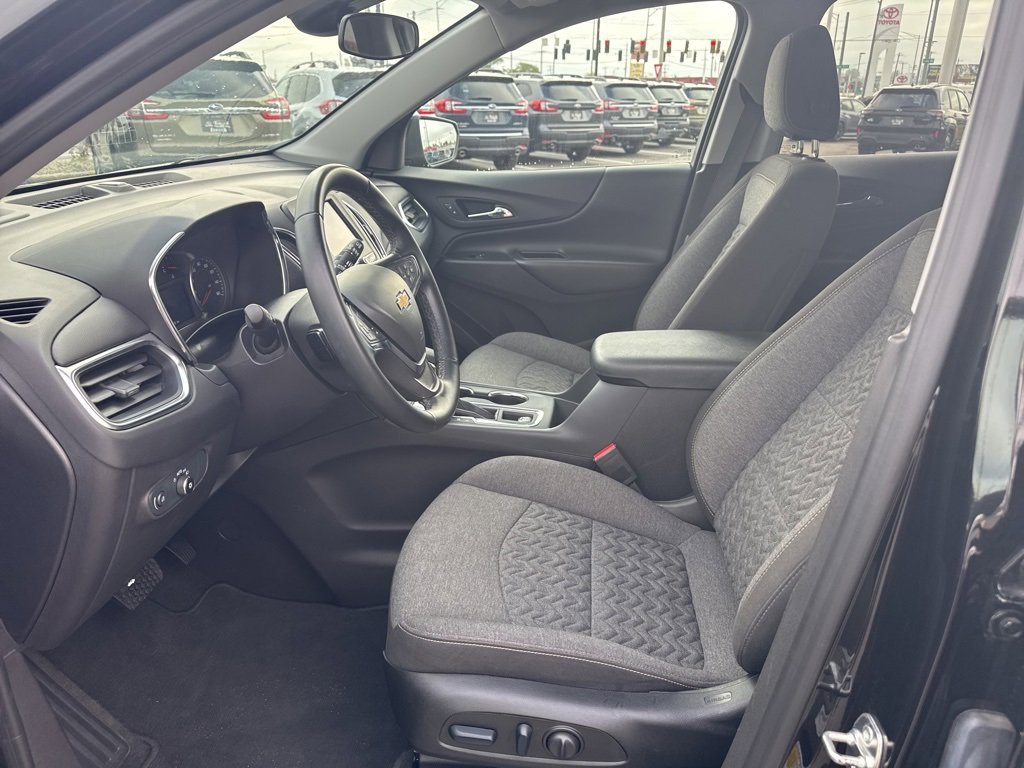 Used 2024 Chevrolet Equinox LT image 8