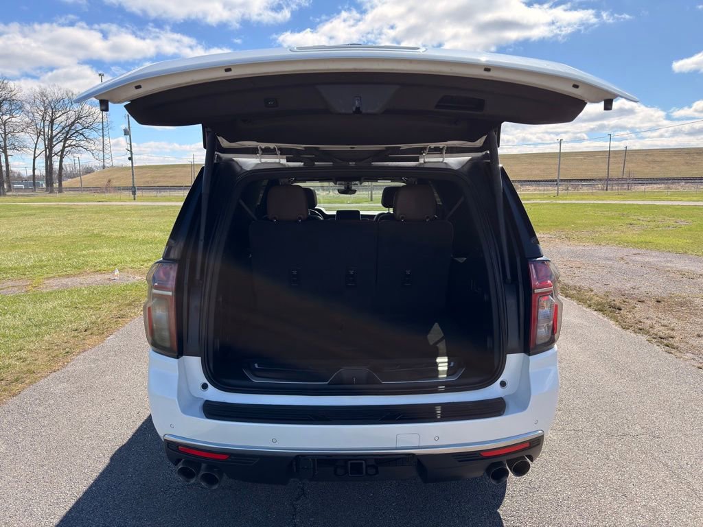 Used 2022 Chevrolet Suburban High Country w/ LPO, Illumination Package image 31