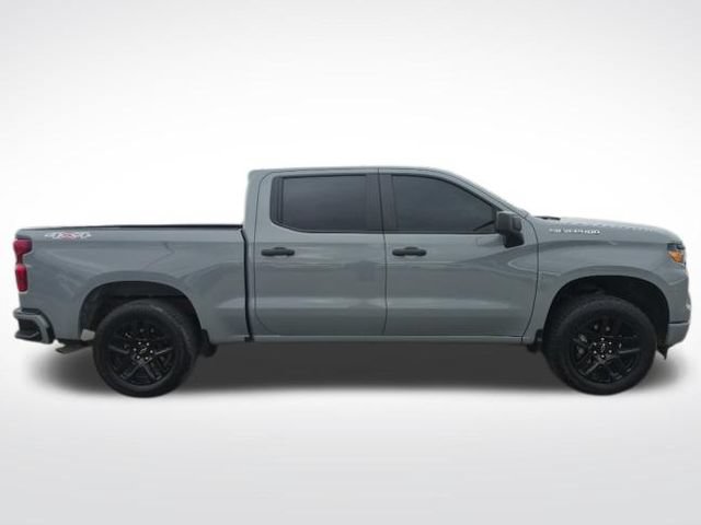 Used 2024 Chevrolet Silverado 1500 Custom AWD/4WD image 4