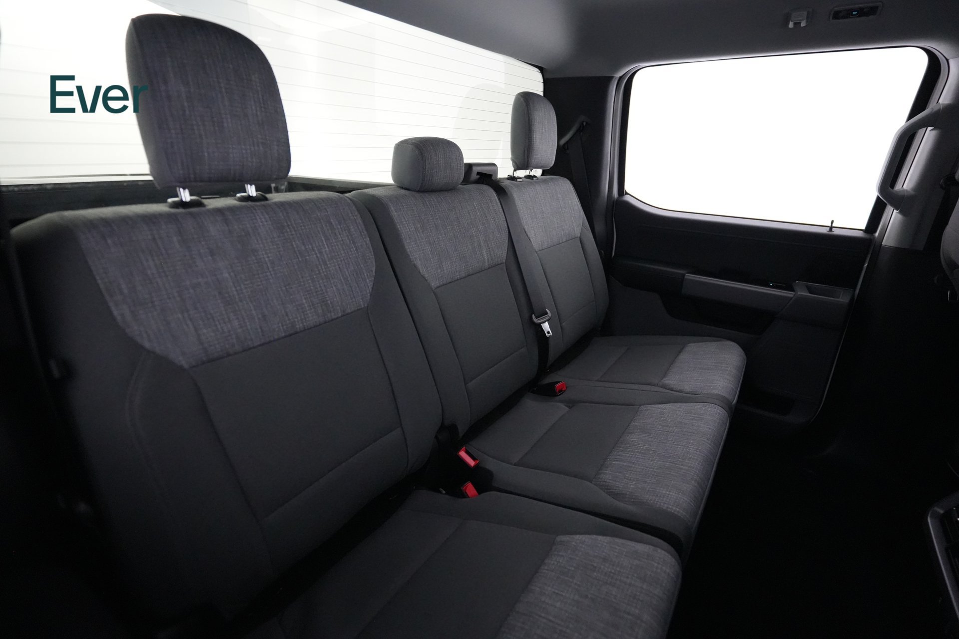 Used 2023 Ford F150 Lightning XLT AWD/4WD image 5