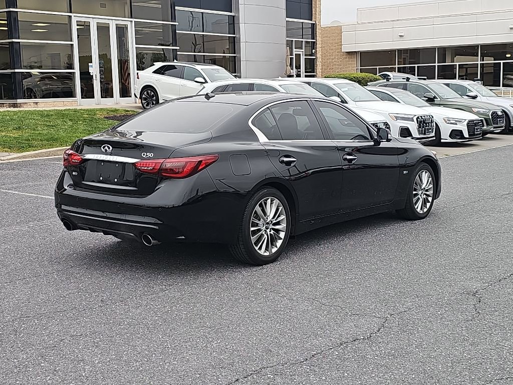Used 2020 INFINITI Q50 Luxe w/ Essential Package (3.0T Luxe) AWD/4WD image 13