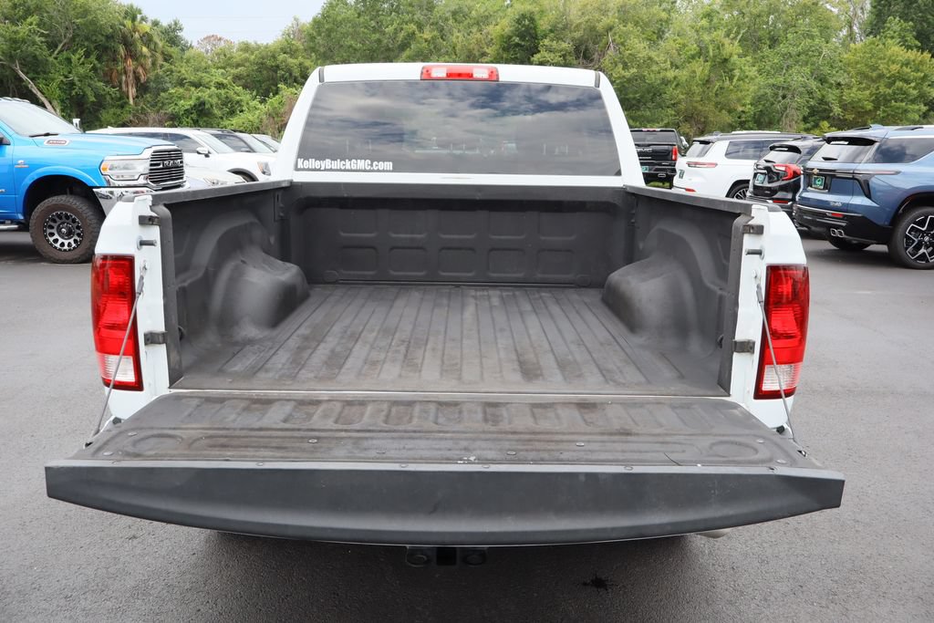 Used 2022 RAM 1500 Classic SLT w/ Electronics Group AWD/4WD image 24