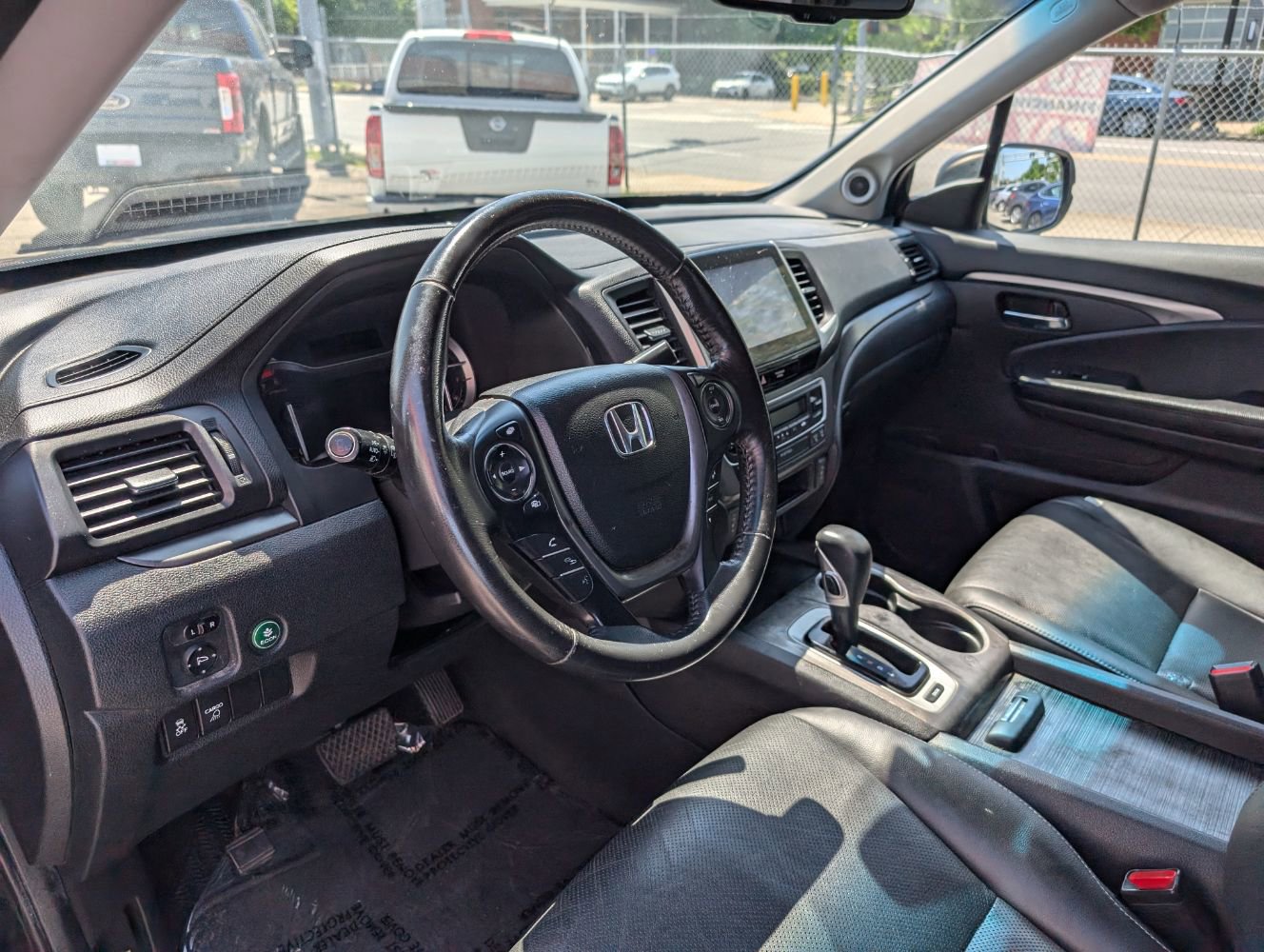 Used 2017 Honda Ridgeline RTL-T image 12