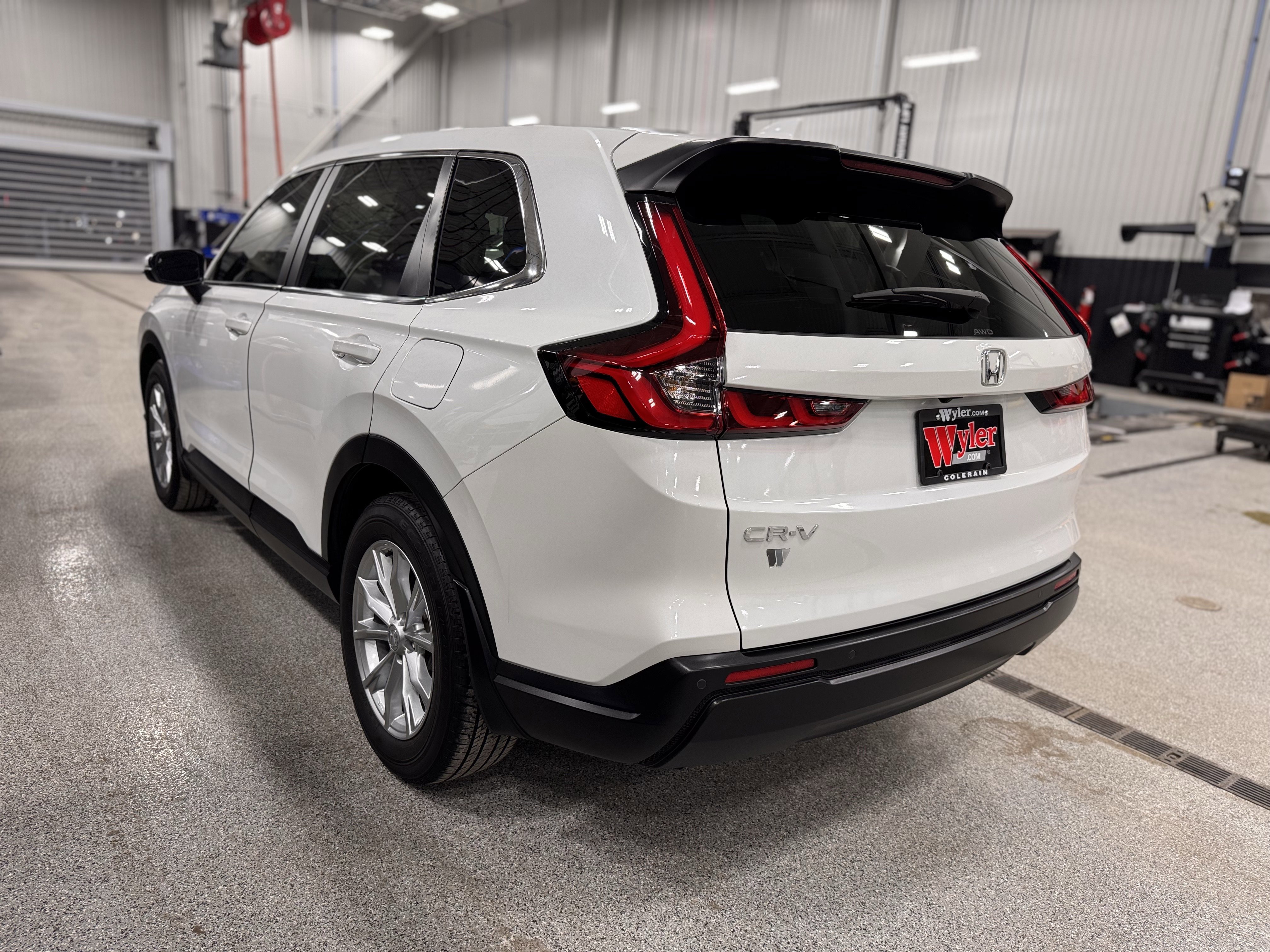 Used 2024 Honda CR-V EX-L image 32