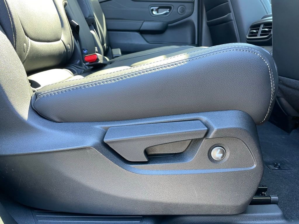 New 2026 Honda Pilot Touring image 39