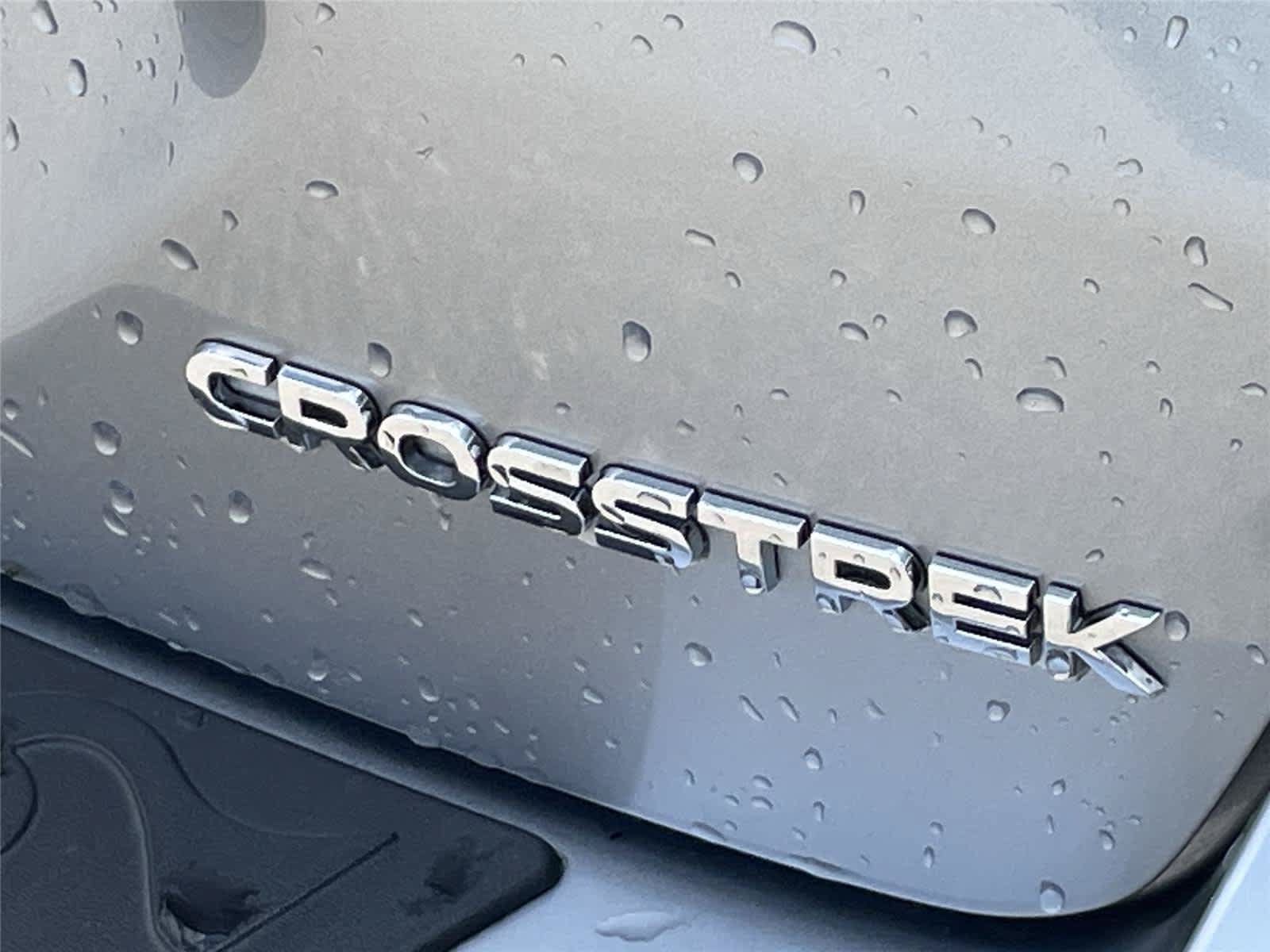 Used 2025 Subaru Crosstrek 2.5i Limited AWD/4WD image 10