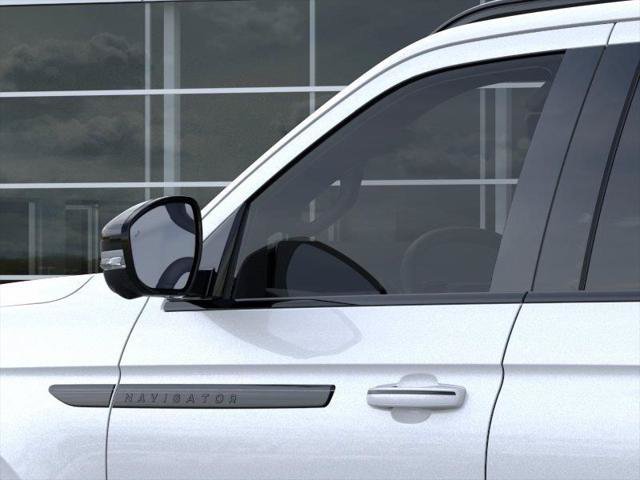 New 2026 Lincoln Navigator L Reserve w/ Jet Appearance Package AWD/4WD image 20