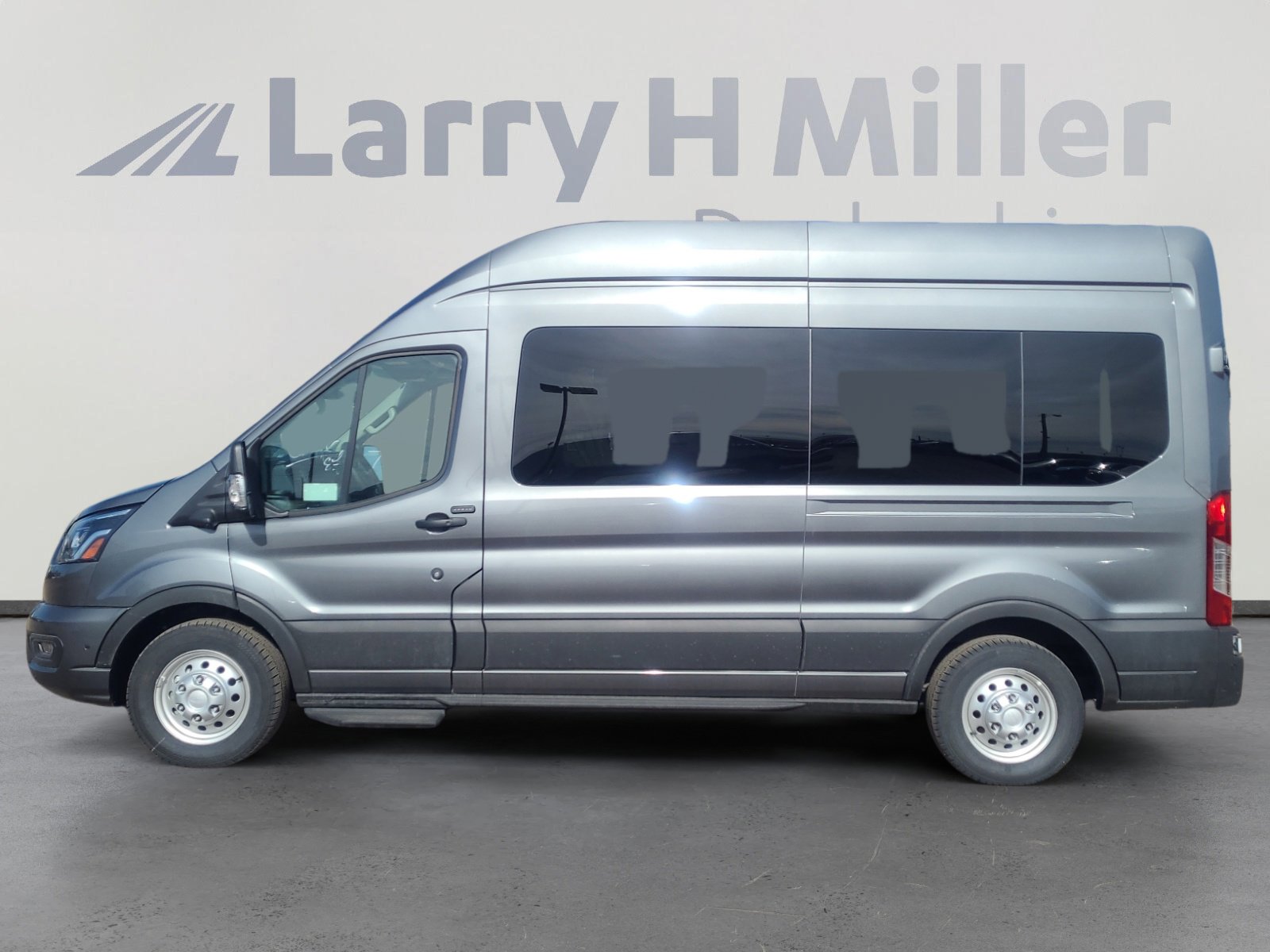 New 2024 Ford Transit 350 XLT image 2