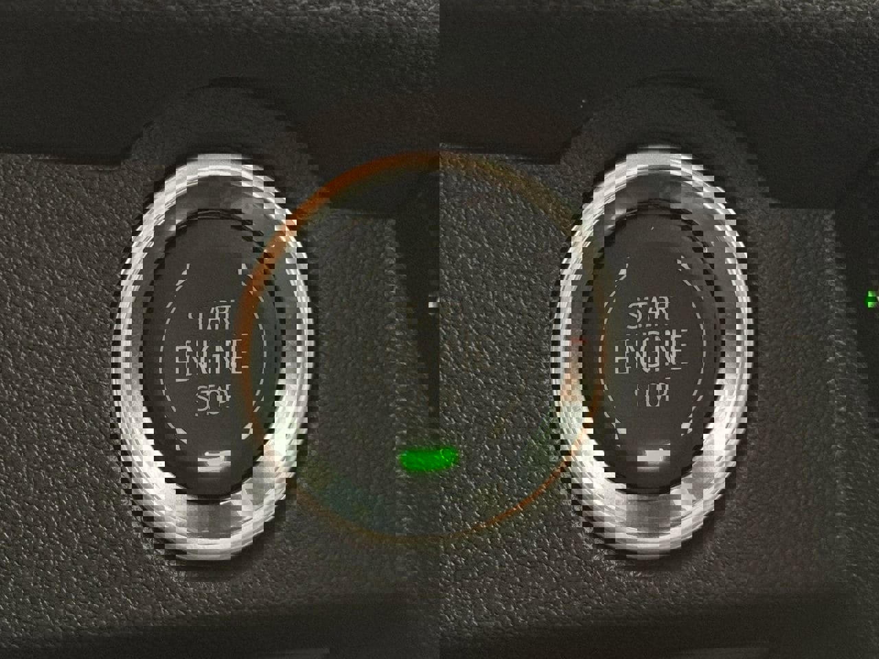 New 2026 Chevrolet Traverse RS image 18