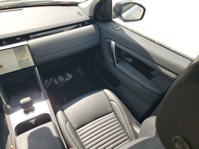Used 2025 Land Rover Discovery Sport S AWD/4WD image 17