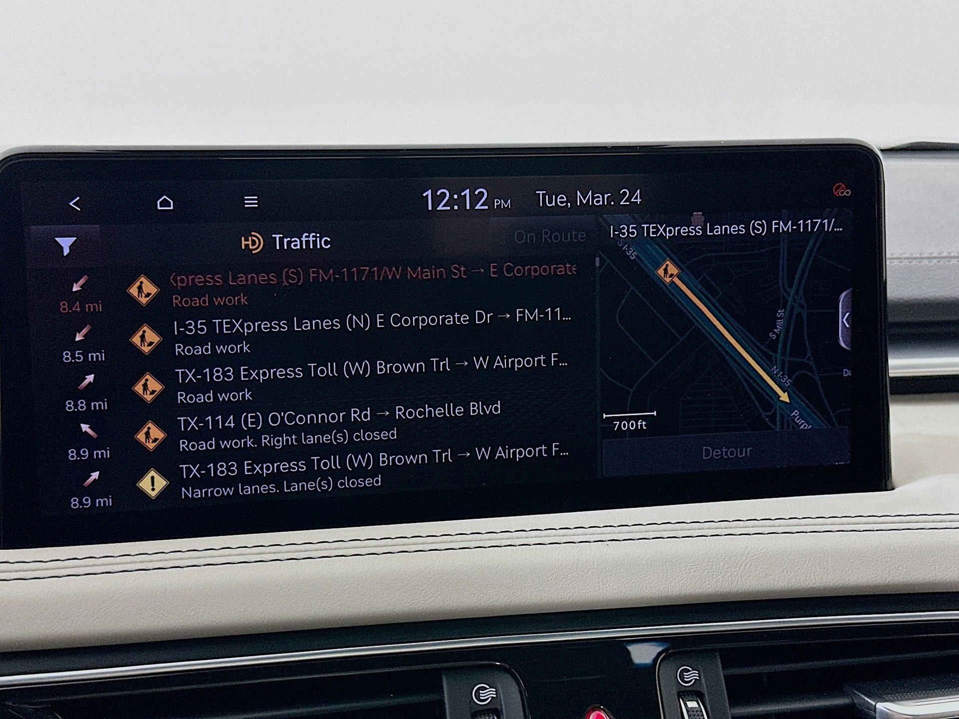 Used 2022 Genesis G70 3.3T w/ Sport Prestige Package image 14