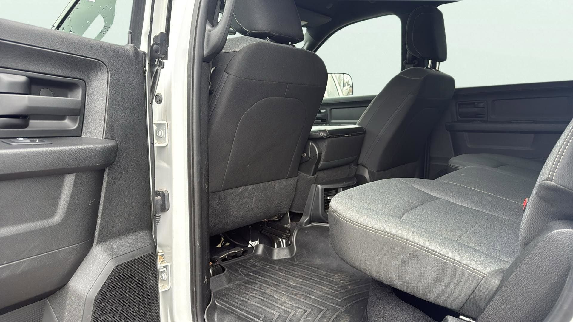 Used 2022 RAM 2500 Tradesman AWD/4WD image 21