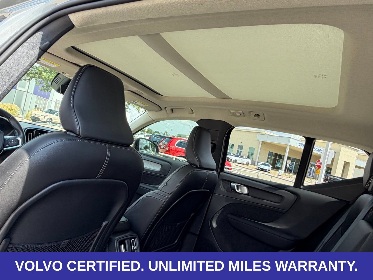Certified 2026 Volvo XC40 B5 Plus AWD/4WD image 29