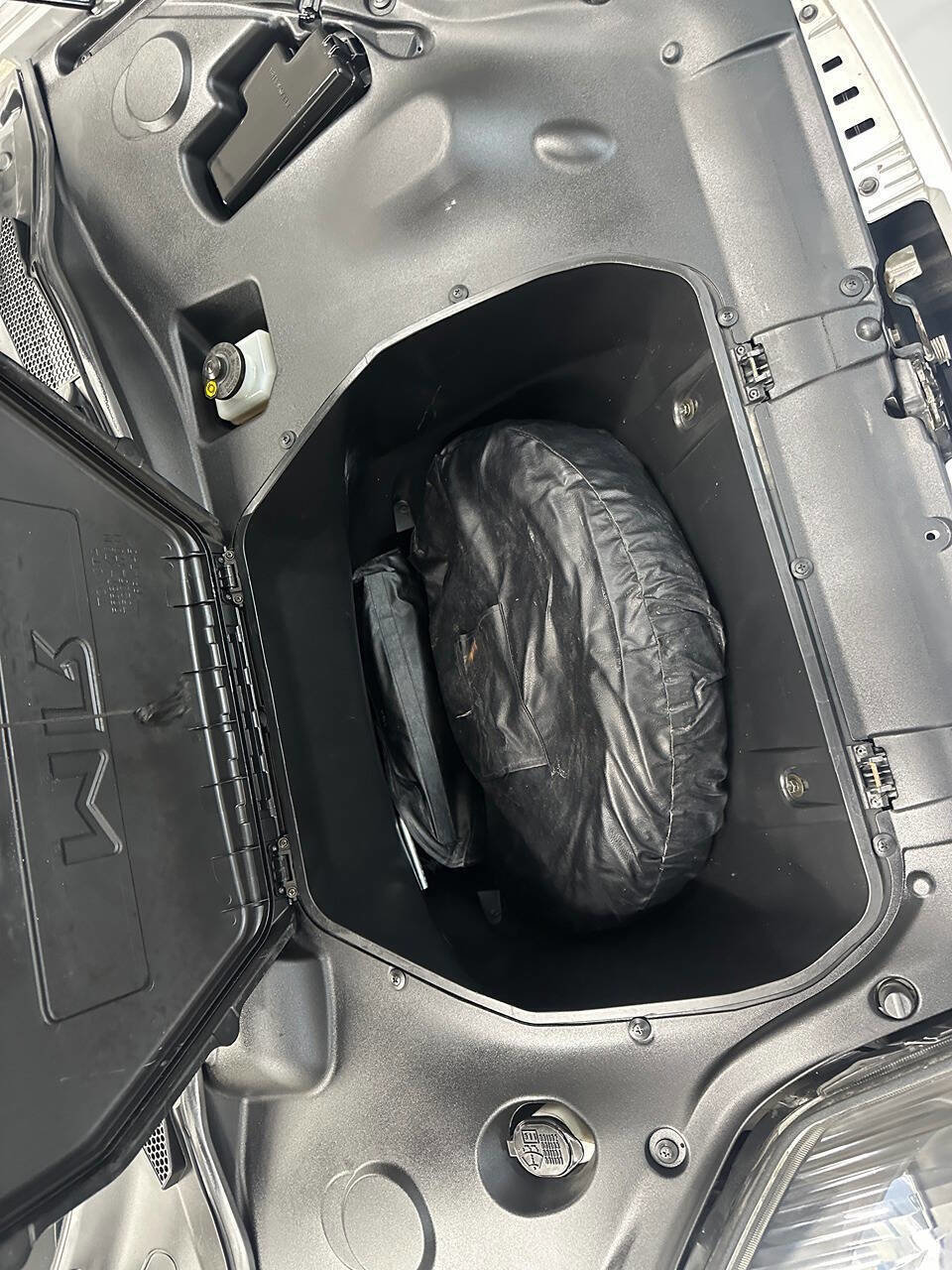 Used 2001 Toyota MR2 RWD image 29