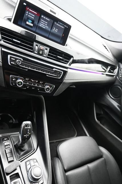 Used 2022 BMW X2 sDrive28i w/ Convenience Package FWD image 17