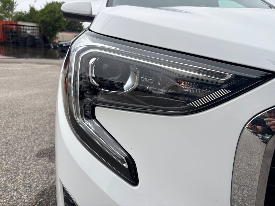 Certified 2019 GMC Terrain SLE w/ Driver Convenience Package FWD image 24