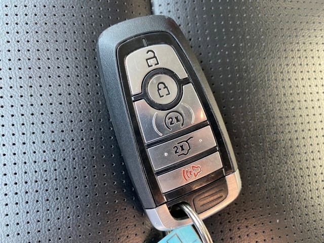 Used 2023 Ford Escape Platinum AWD/4WD image 25