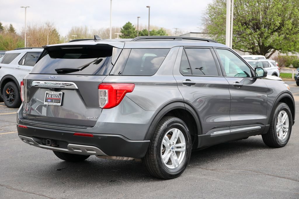 Certified 2023 Ford Explorer XLT w/ Equipment Group 202A AWD/4WD image 25