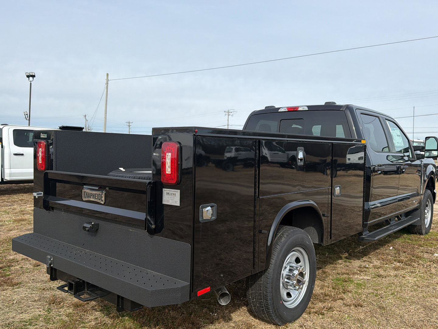 New 2025 Ford F350 XL w/ XL Chrome Package image 10