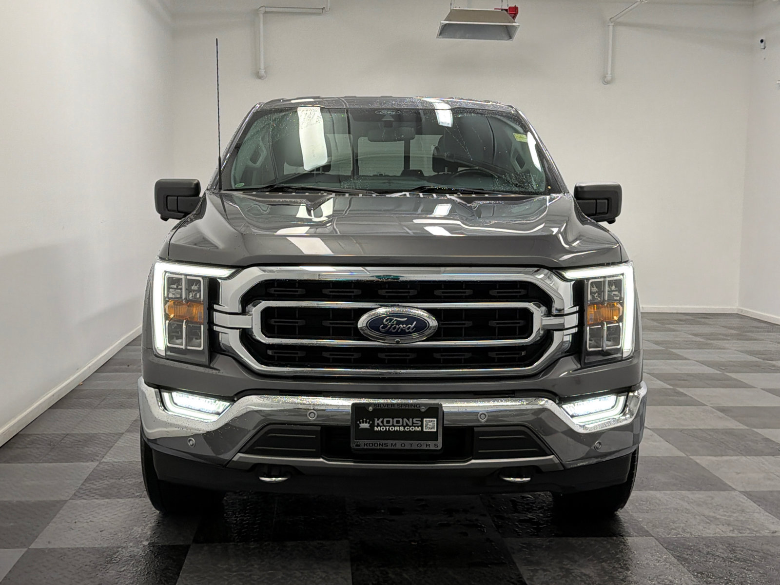 Used 2021 Ford F150 XLT w/ Equipment Group 302A High AWD/4WD image 3