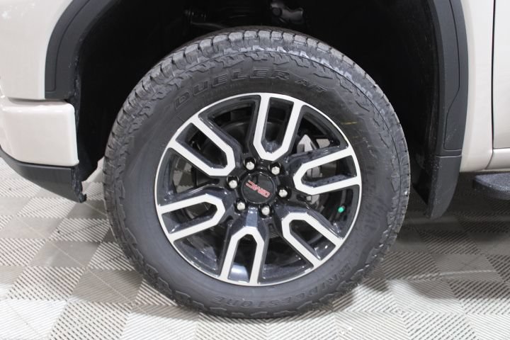 New 2026 GMC Sierra 1500 AT4 w/ AT4 Premium Package AWD/4WD image 44