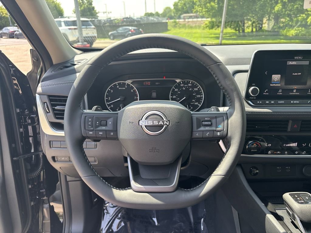 New 2026 Nissan Rogue SV w/ Cold Weather Package AWD/4WD image 29