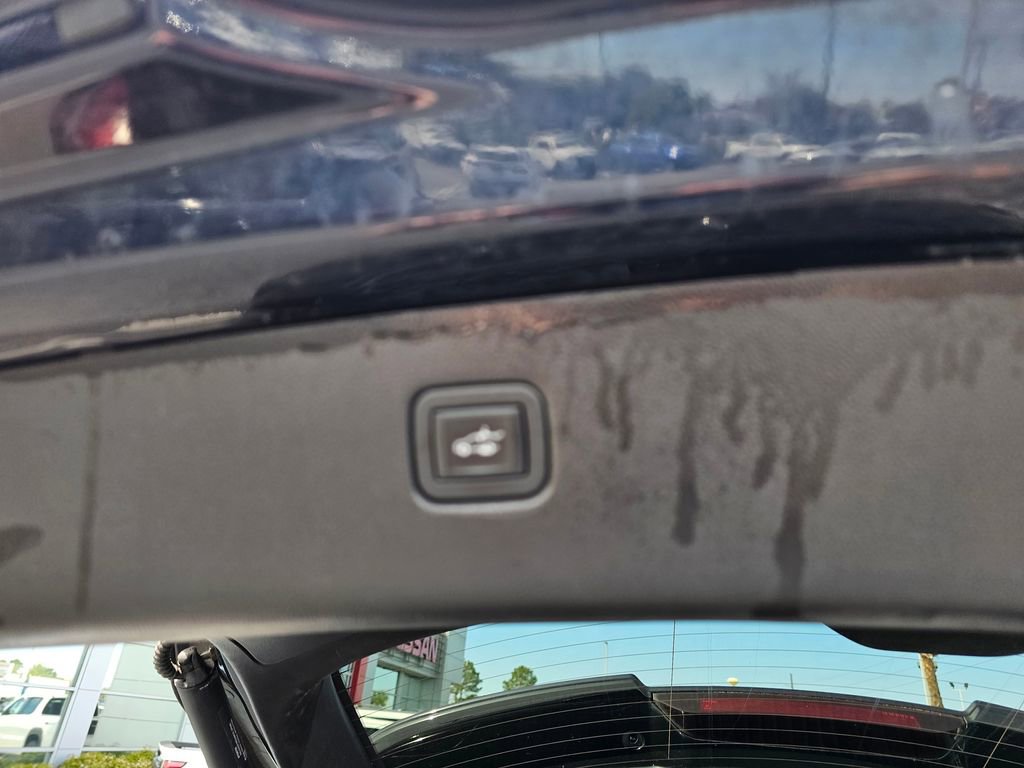 Used 2020 Chevrolet Blazer RS image 11