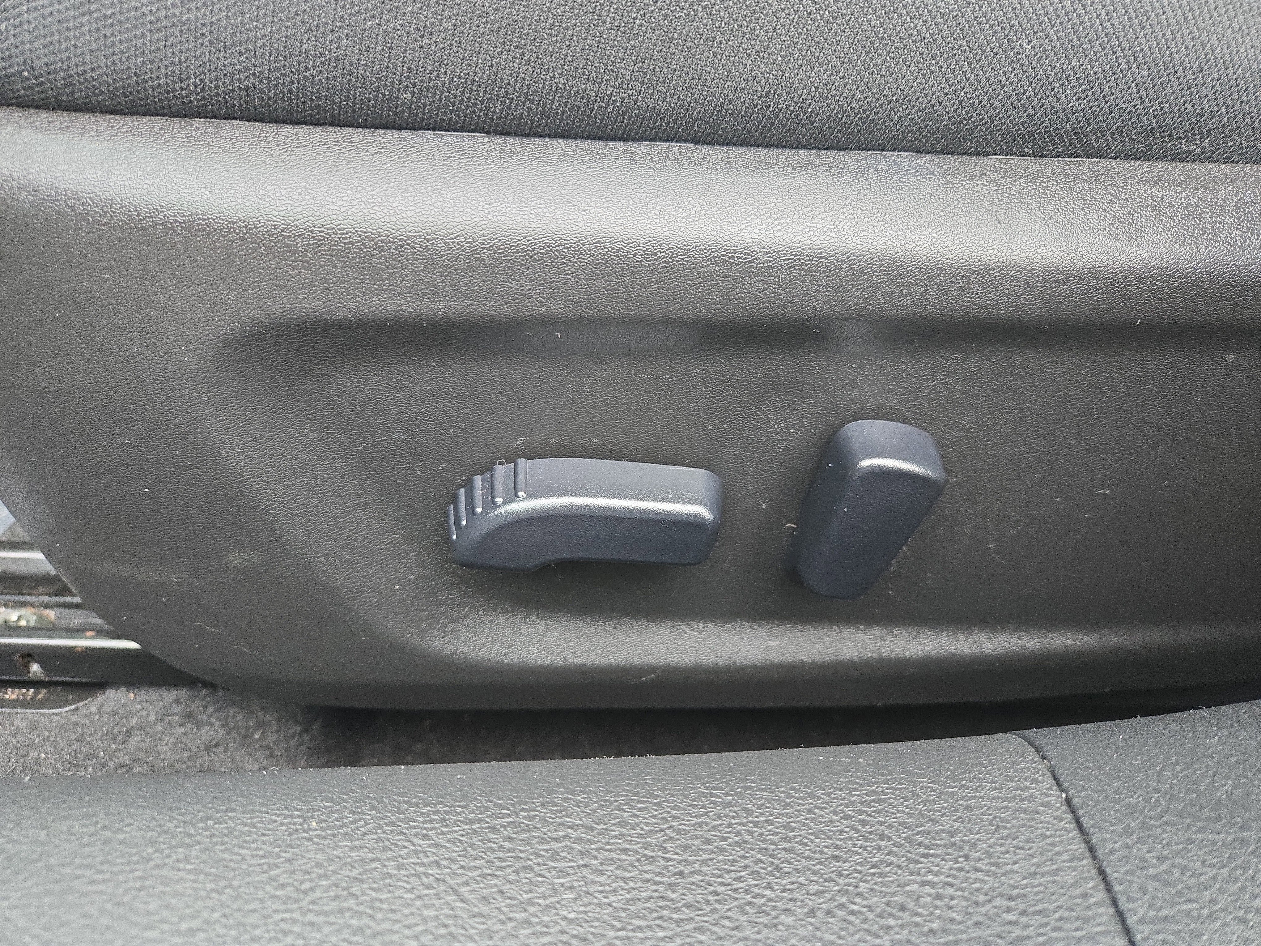 Used 2024 Nissan Altima 2.5 SV image 13