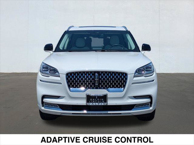 Certified 2023 Lincoln Aviator Black Label AWD/4WD image 8