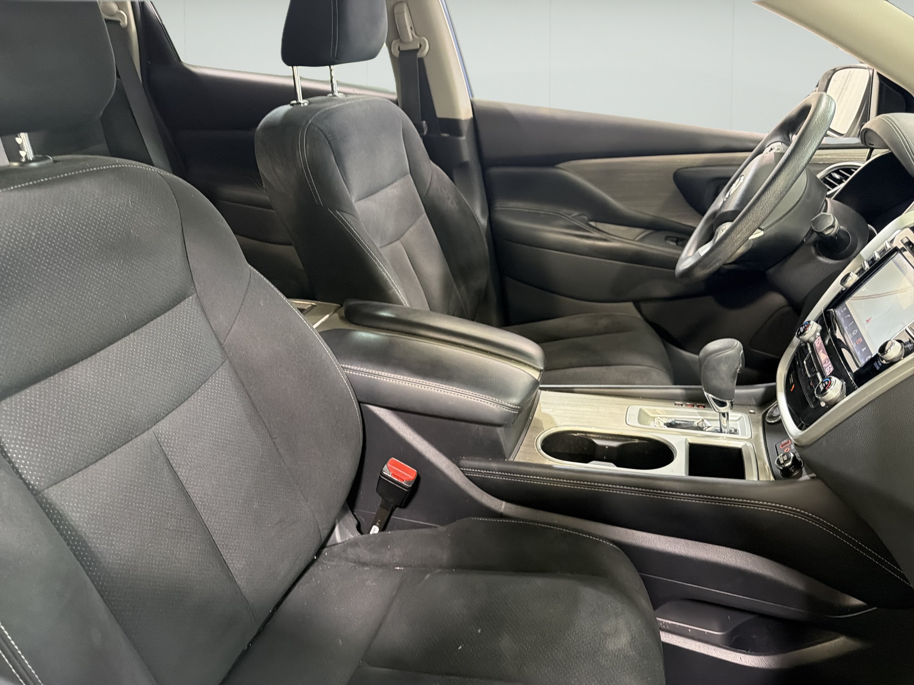 Used 2018 Nissan Murano S FWD image 13