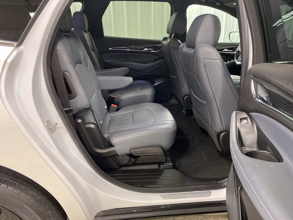 Used 2024 Buick Enclave Essence w/ Sport Touring Edition AWD/4WD image 18