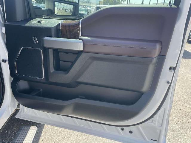 Certified 2017 Ford F250 Platinum w/ Platinum Ultimate Package image 25