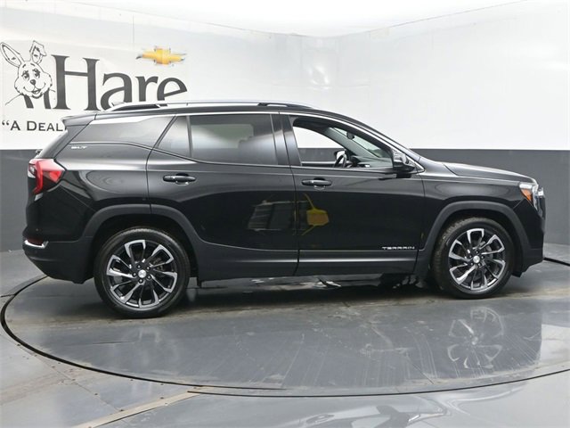 Used 2022 GMC Terrain SLT w/ Infotainment Package II image 36