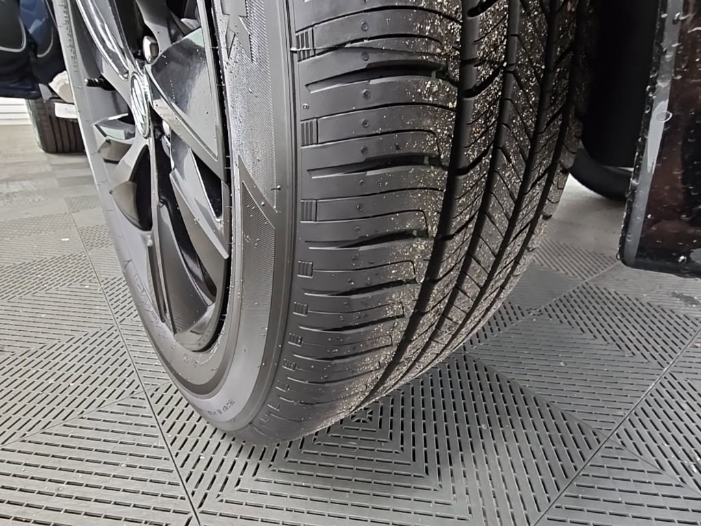 New 2026 Buick Encore GX Sport Touring w/ Advanced Technology Package image 39