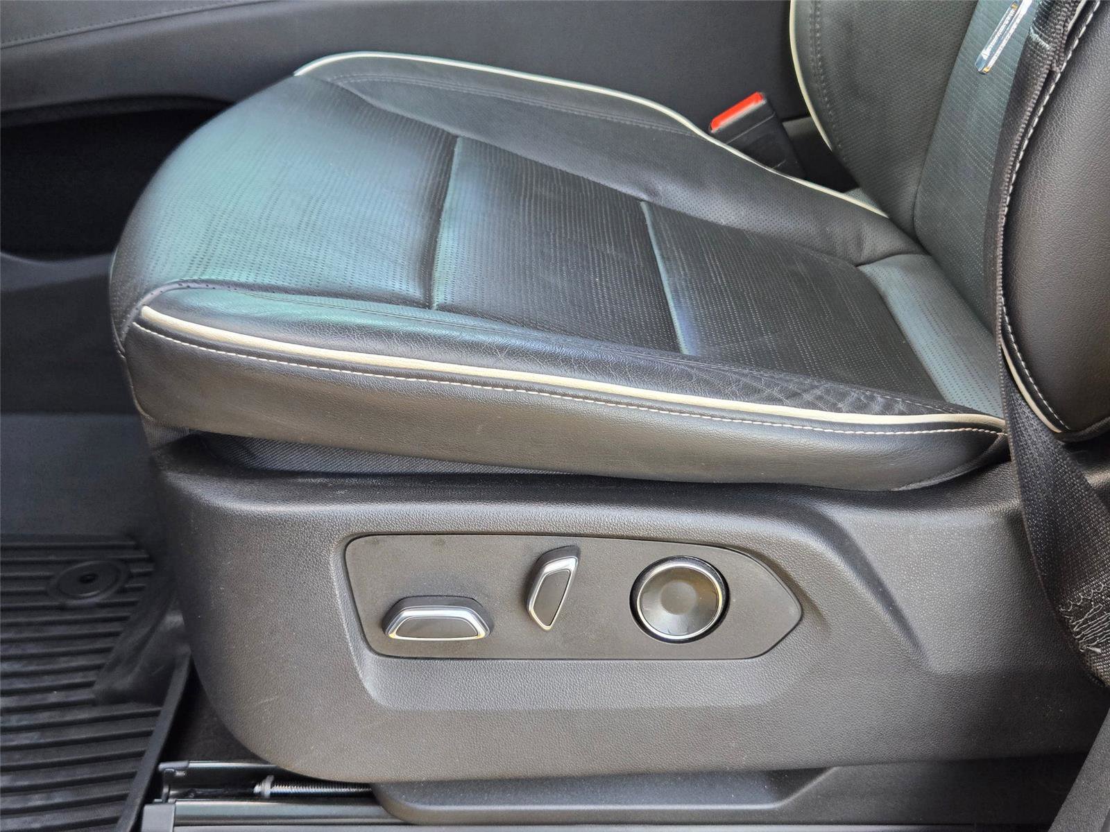 Used 2023 Cadillac Escalade Sport w/ Touring Package image 28