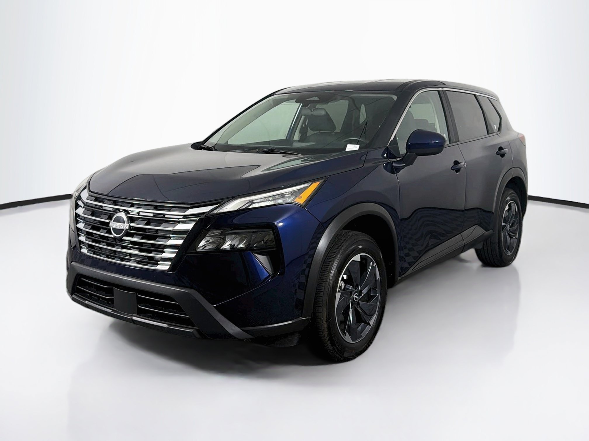Used 2025 Nissan Rogue SV FWD image 3