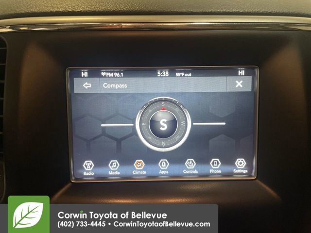 Used 2018 Jeep Grand Cherokee Limited image 16