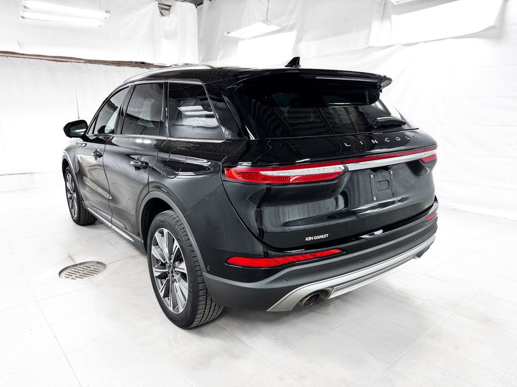 Used 2020 Lincoln Corsair Reserve w/ Equipment Group 201A AWD/4WD image 4