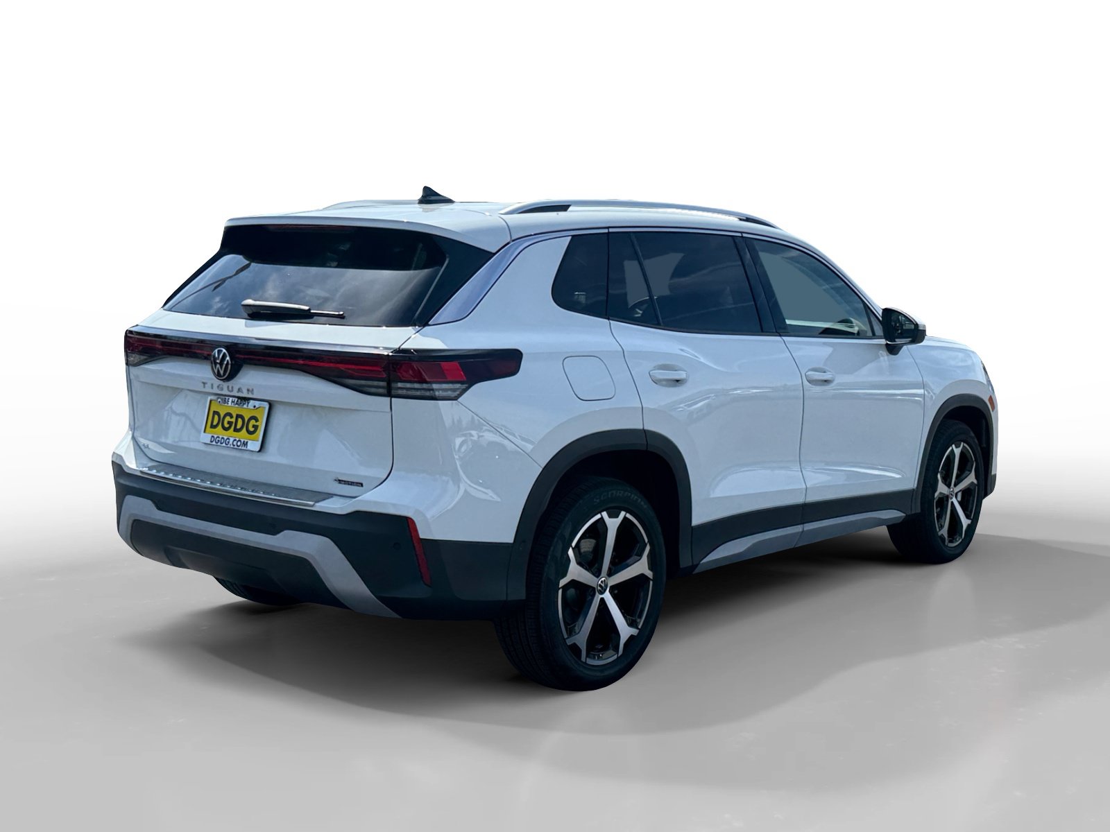 New 2026 Volkswagen Tiguan SE AWD/4WD image 5