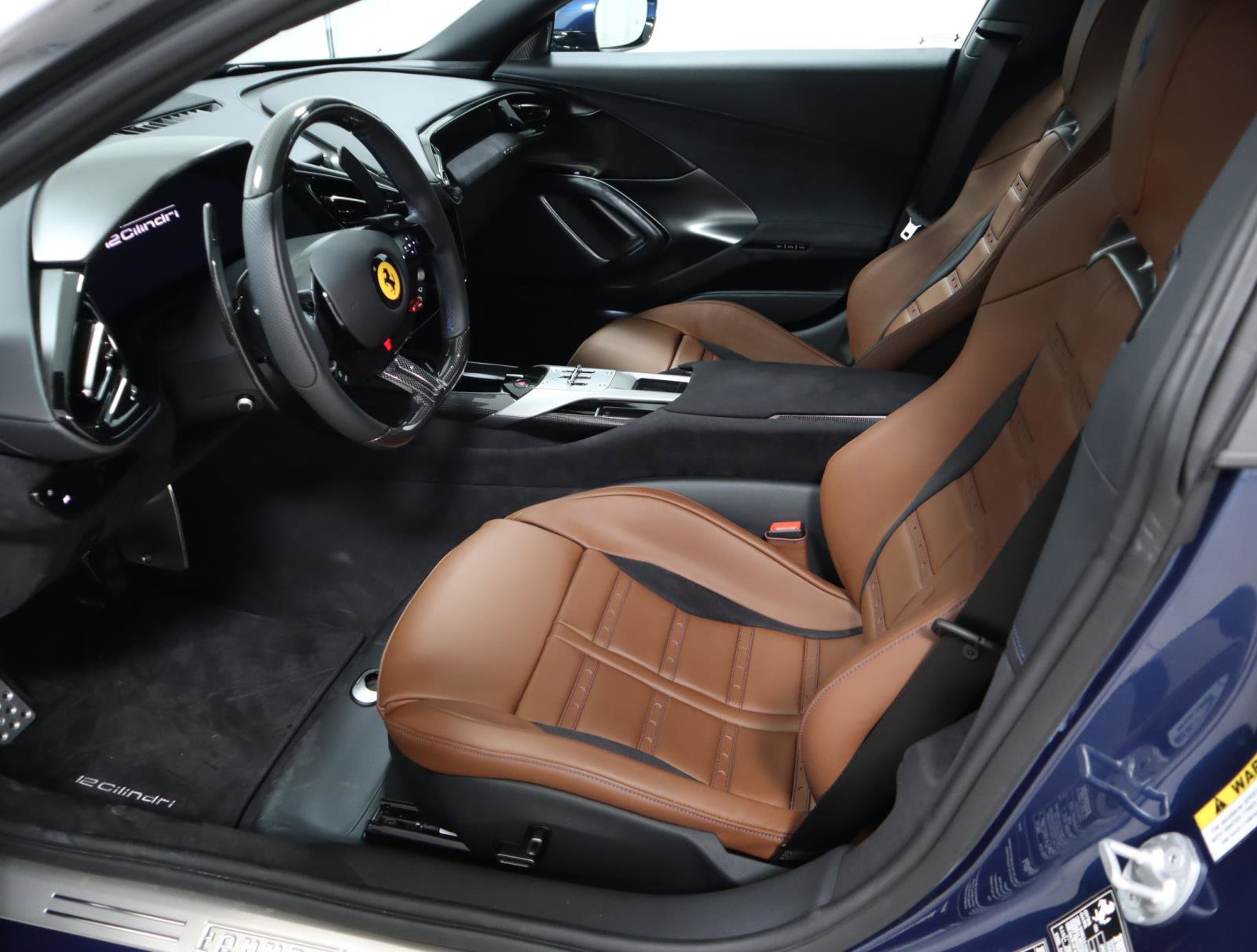 Used 2025 Ferrari 12Cilindri image 25