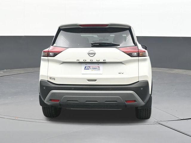 Used 2023 Nissan Rogue SV FWD image 10