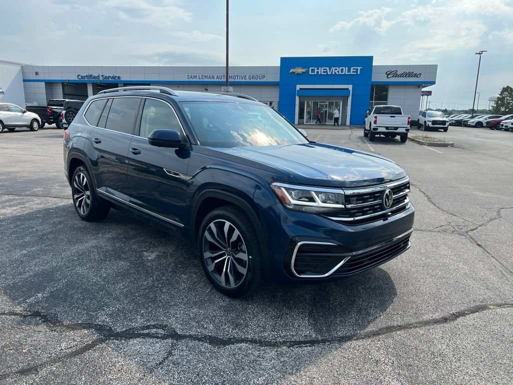 Used 2022 Volkswagen Atlas SEL Premium AWD/4WD image 2