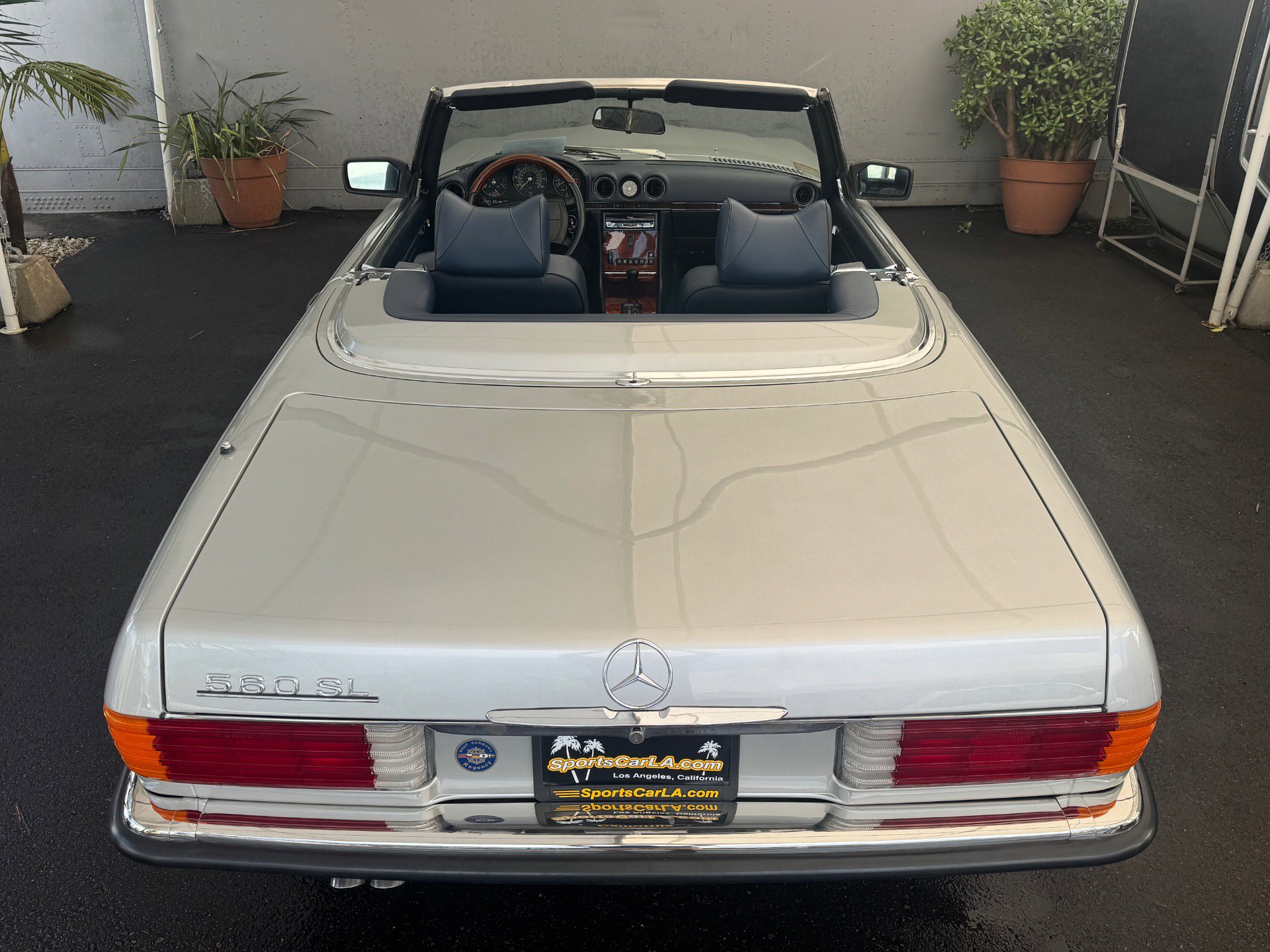 Used 1986 Mercedes-Benz 560 SL image 4