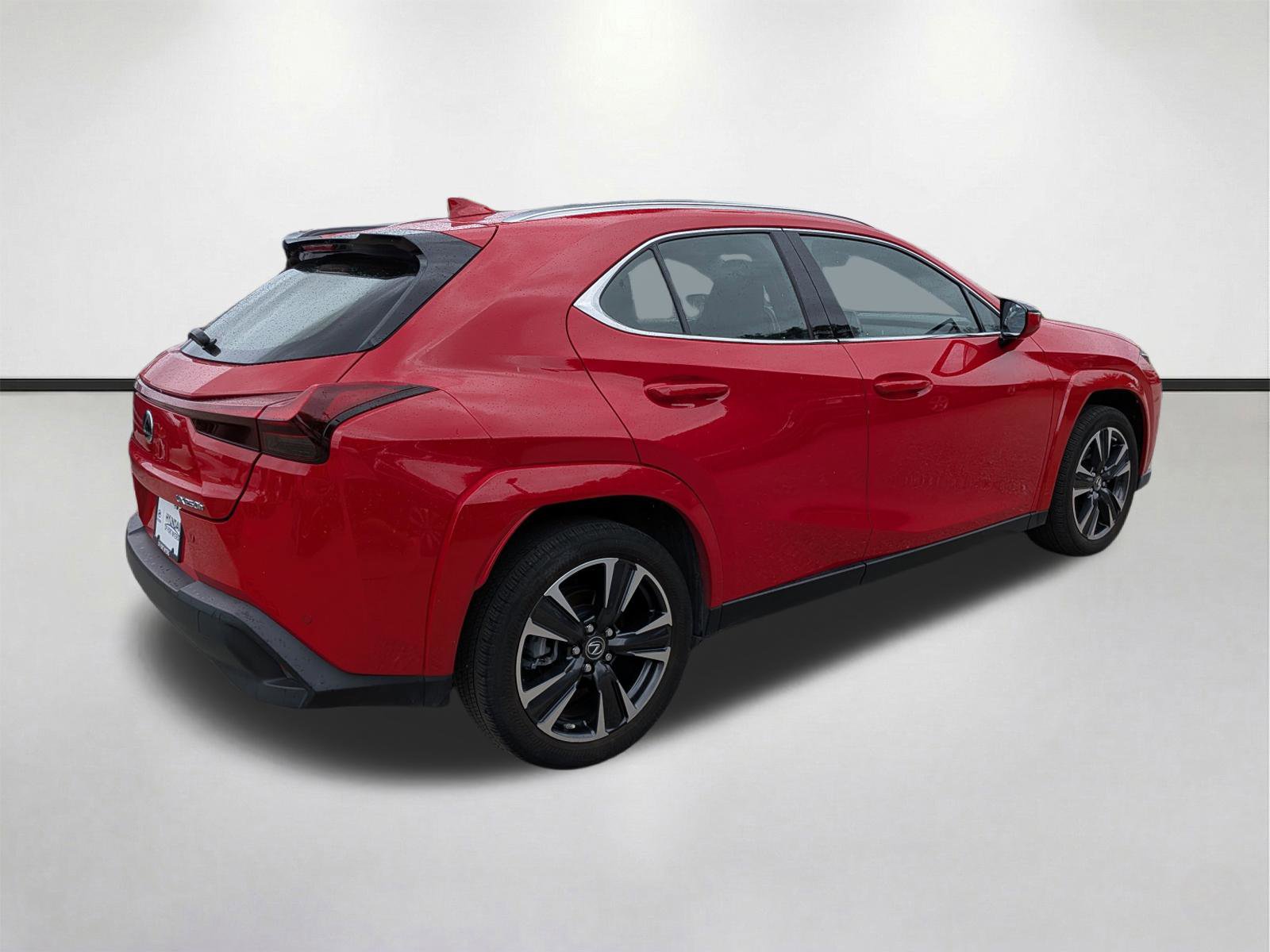 Used 2024 Lexus UX 250h FWD w/ Premium Package image 4