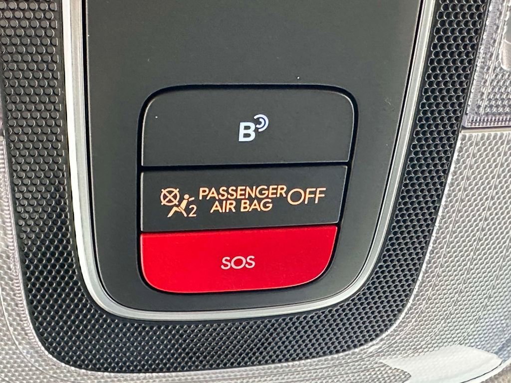 Certified 2026 Hyundai Kona SEL Premium image 34