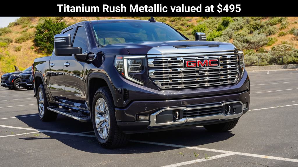 Used 2023 GMC Sierra 1500 Denali w/ Technology Package AWD/4WD image 7
